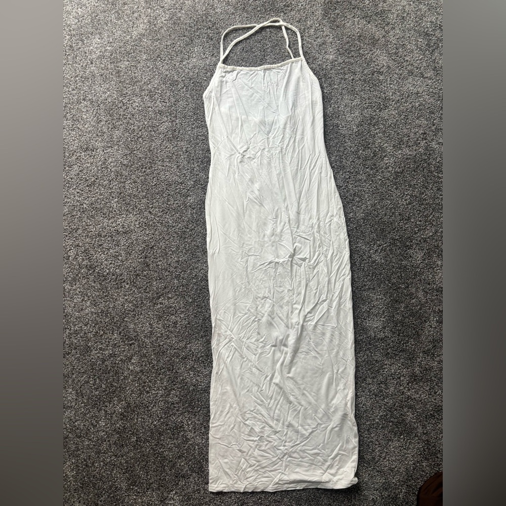 Elegant White Maxi Dress